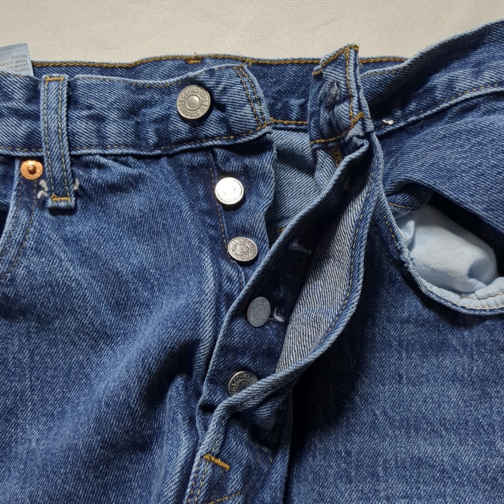 Levis Premium 501‎ Original Fit Mens W31 L32 Denim Blue Jeans - Picture 7 of 14